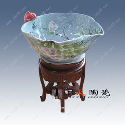 供應(yīng)景德鎮(zhèn)陶瓷工藝品批發(fā)廠家陶瓷魚缸圖片 景德鎮(zhèn)唐龍?zhí)沾晒?陶瓷產(chǎn)品