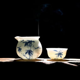 廠家直銷手繪功夫茶具 景德鎮(zhèn)青花8頭竹報平安手工陶瓷茶具套裝