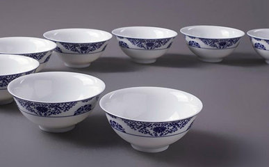 消費者應(yīng)該如何選購品質(zhì)陶瓷產(chǎn)品?