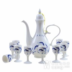 陶瓷酒具龍?zhí)沾删凭甙咨沾删凭卟世L陶瓷酒具禮品
